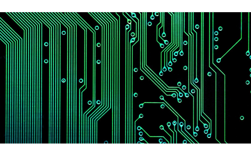 PCB設計與EMC優(yōu)化：電磁兼容性設計的關鍵要點